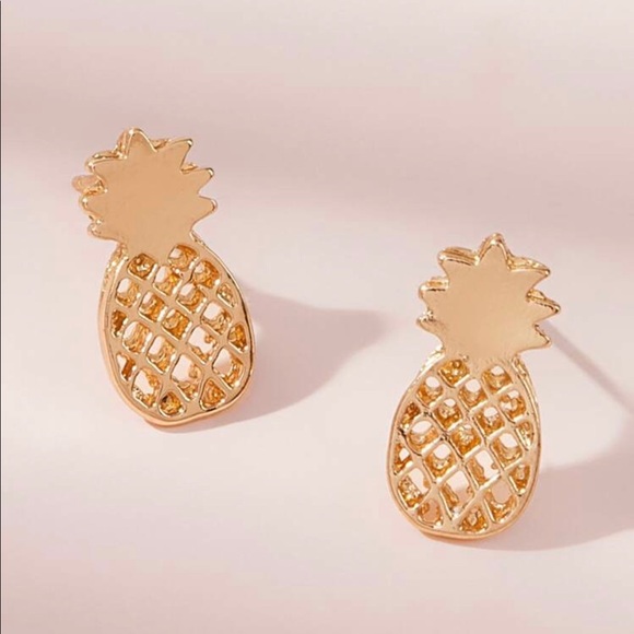 Dainty Gold Pineapple Stud Earrings - Picture 1 of 4